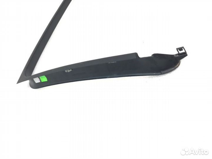 Рамка стекла двери задняя левая Bmw 1-Series F20