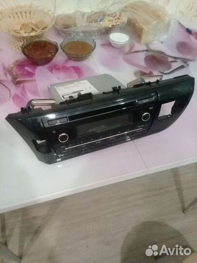 Штатная автомагнитола бу toyota corolla 2013 г в