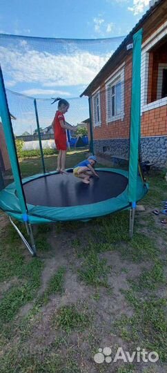 Батут с сеткой 2.4 метра Новый