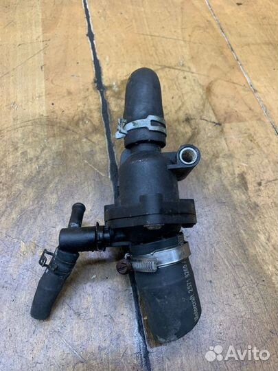 Корпус термостата Ford Mondeo fmba 2005