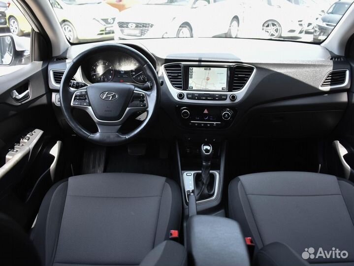 Hyundai Solaris 1.6 AT, 2018, 58 998 км