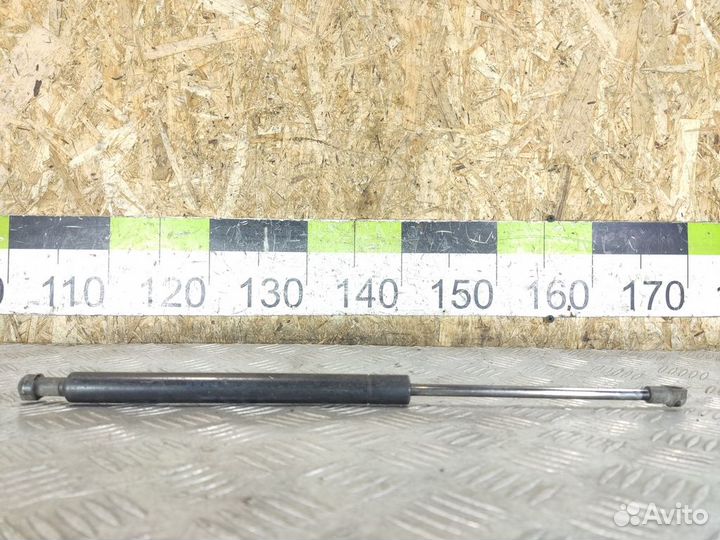 Амортизатор двери багажника Kia Sportage 1993 2006