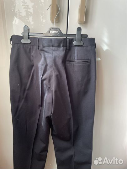 Костюм школьный на мальчика новый 152