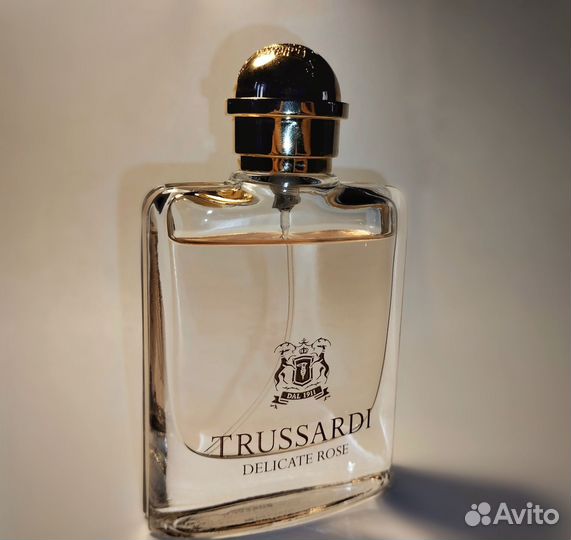 Туалетная вода Trussardi delicate rose