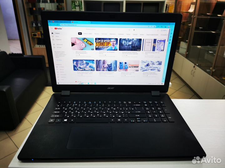 Ноутбук Acer 2020 с большим дисплеем 17.3 на SSD