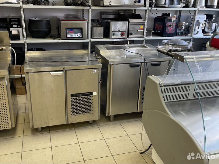 Холодильный стол