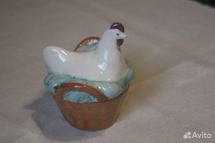 Шкатулка маслёнка курица- наседка
