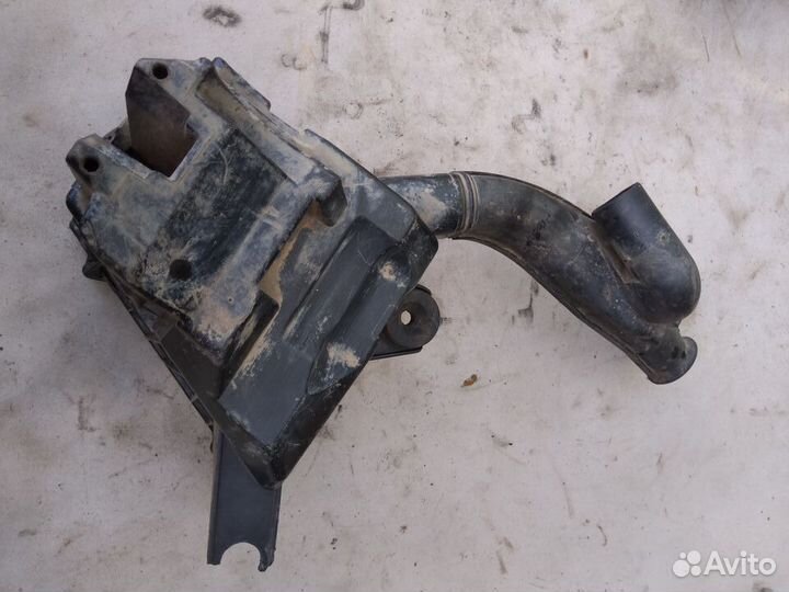 Корпус воздушного фильтра Skoda Fabia 1999-2007