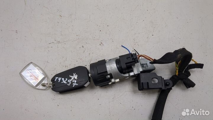 Замок зажигания Peugeot 508, 2011