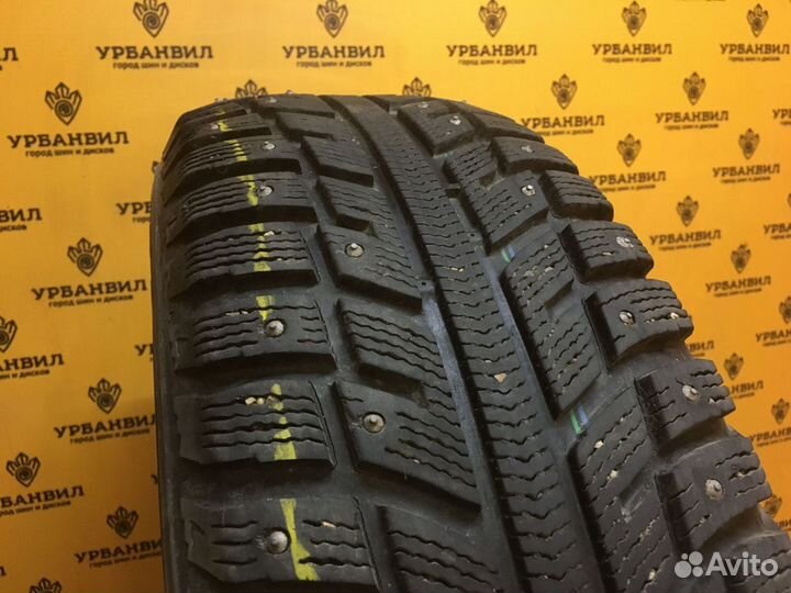 Kumho I'Zen KW22 215/65 R16 98T