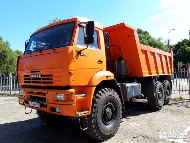 Требуется водитель самосвала камаз 65222 (6х6)