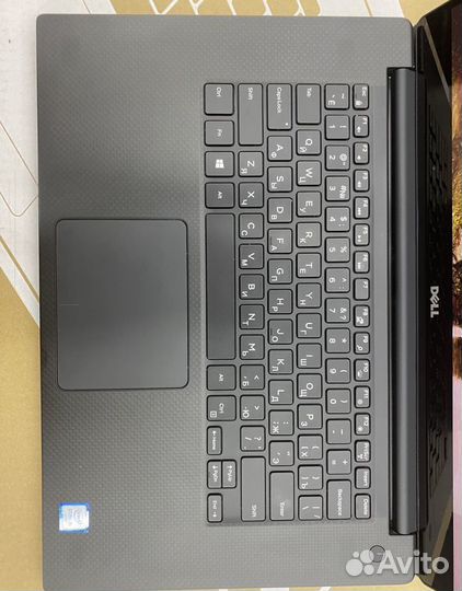 Ноутбук dell xps 15 9550
