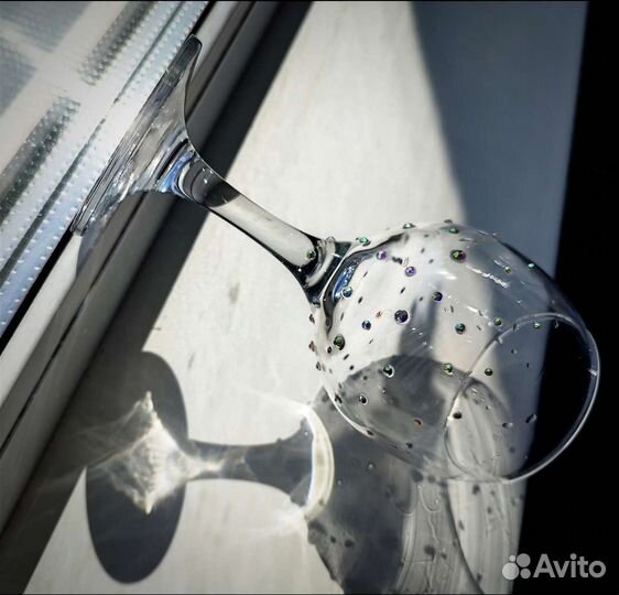 Бокал стекло с россыпью из страз