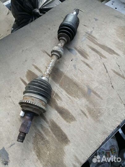 Привод/полуось левая Mazda 6 GG