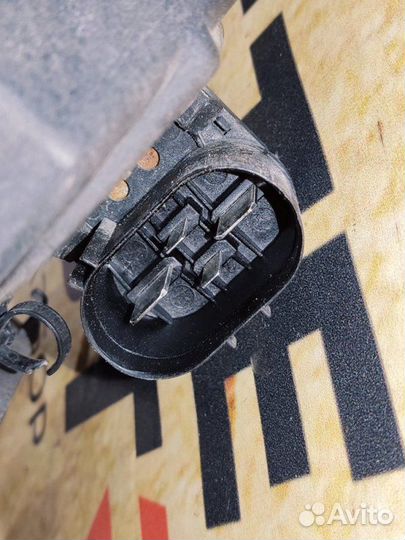 Вентилятор охлаждения двигателя Opel Astra J