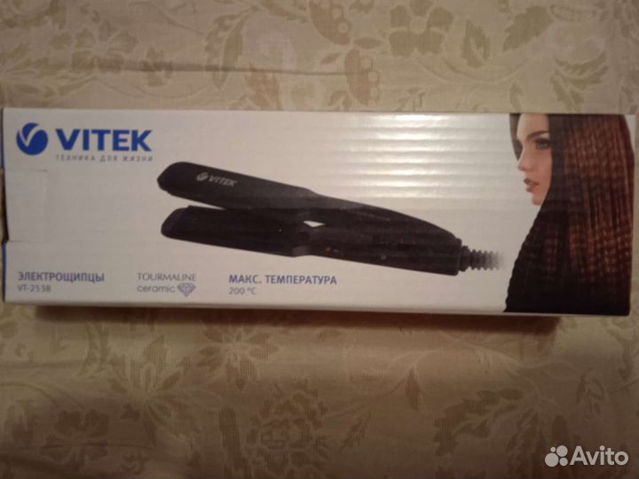 Новые электрощипцы-гофре Vitek