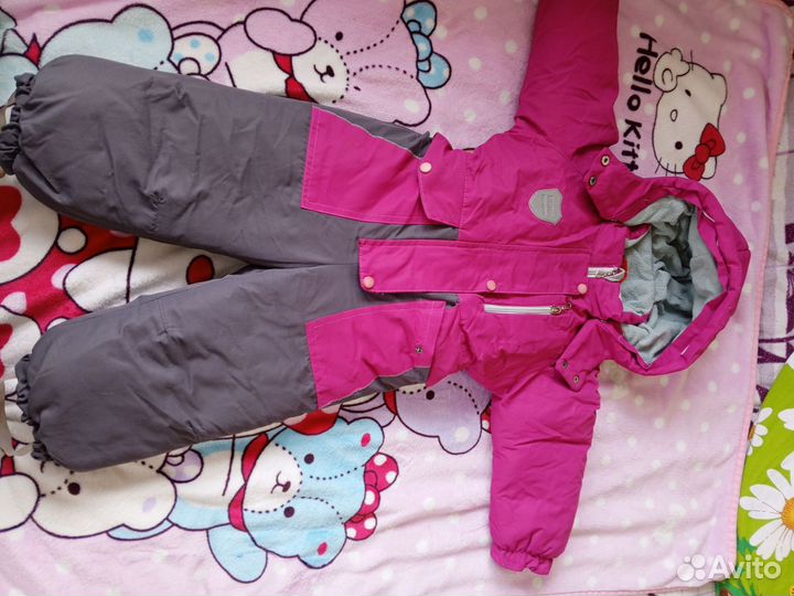 Зимний комбинезон для девочки