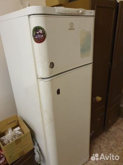 Холодильник бу