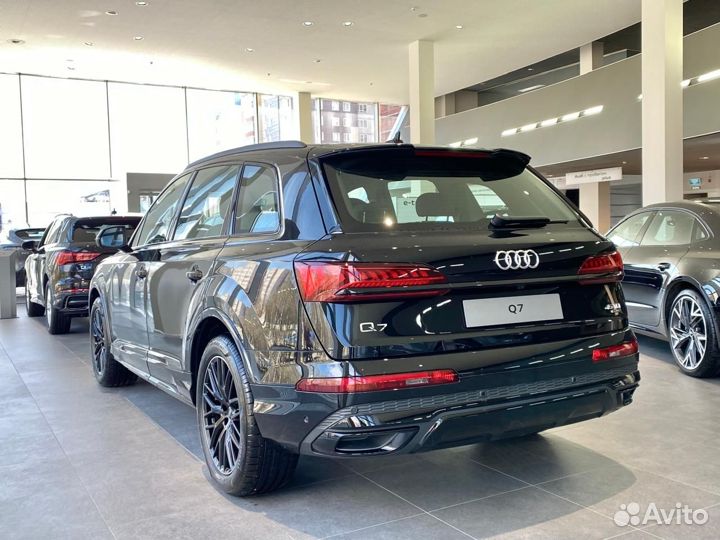 Audi Q7 3.0 AT, 2023