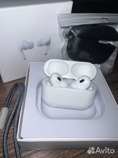 Наушники AirPods