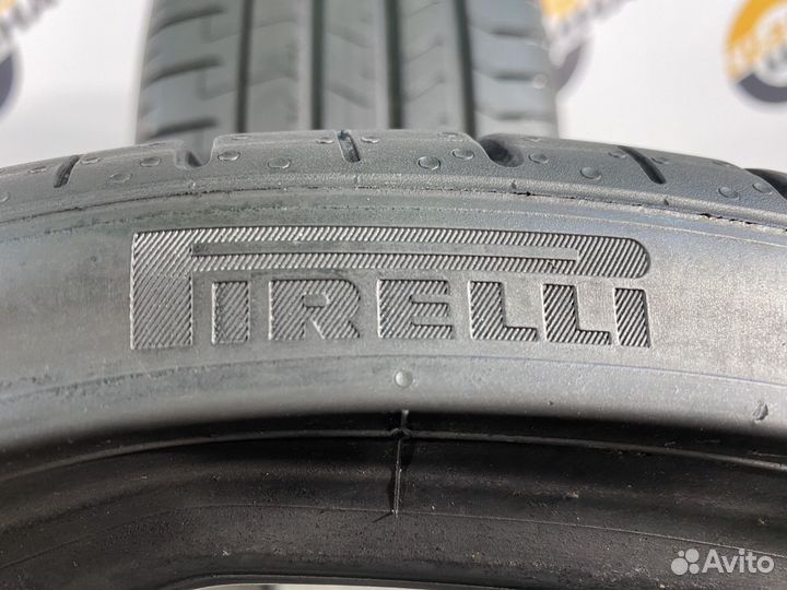 Pirelli P Zero PZ4 235/35 R19 93W