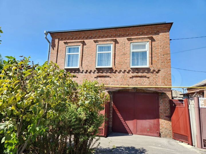 Дом 137 м² на участке 4 сот.