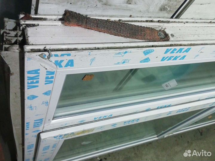 Дверь четерехкамерная