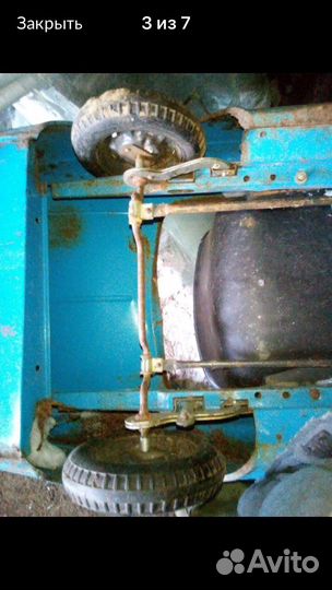 Педальный москвич