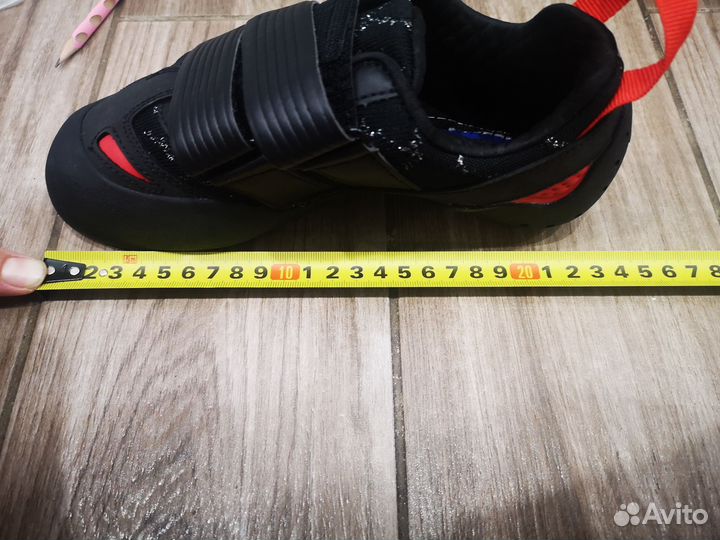 Скальные туфли новые