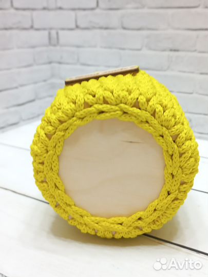 Вязаное кашпо из шнура