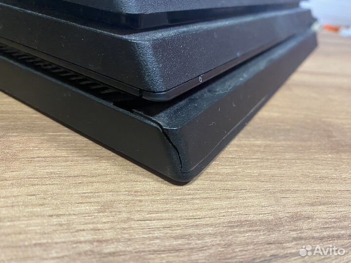Sony PS4 pro 1tb
