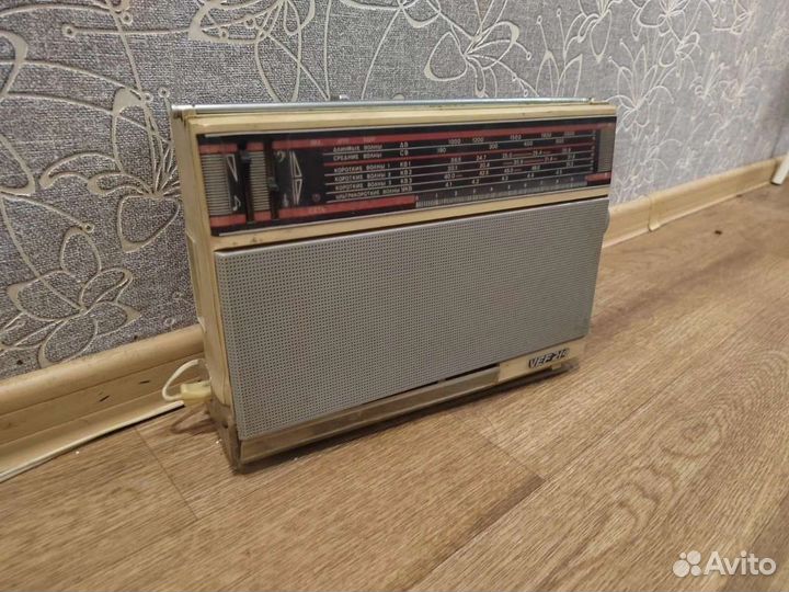 Радиоприёмник VEF214 СССР