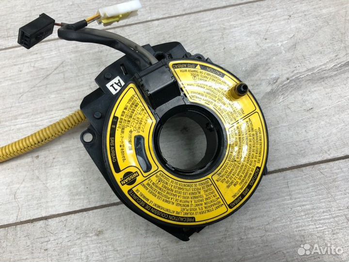 Шлейф руля Nissan Terrano внедорожник TD27T 2000