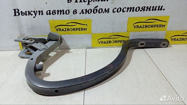 Петля крышки багажника левая Chevrolet Cruze J300