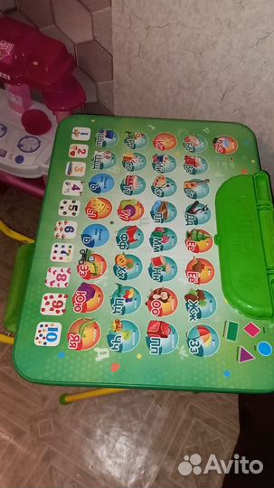 Детский стол и стульчик