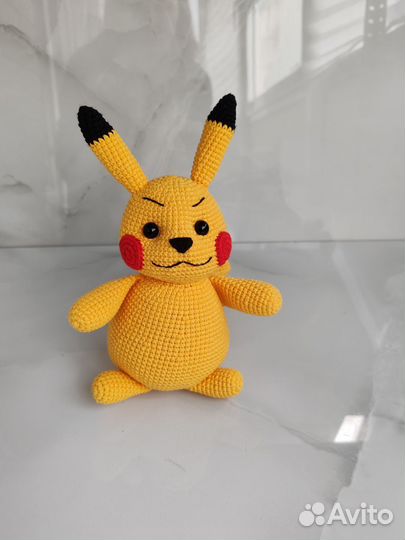 Пикачу игрушка покемон покетбол