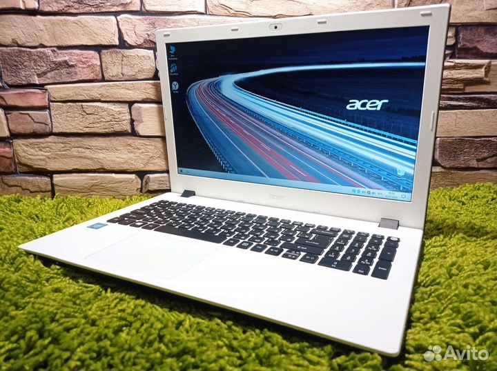 Красивый быстрый Acer 2ядра 4Гб SSD+HDD батарея 6ч