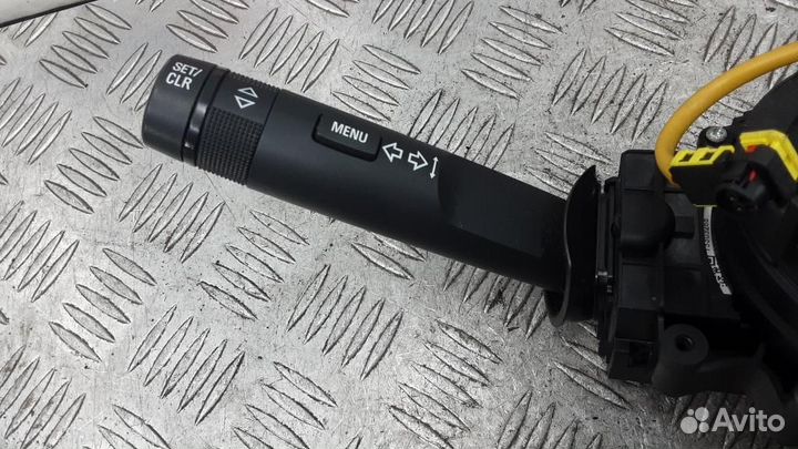 Переключатель поворотов подрулевой Opel Astra J