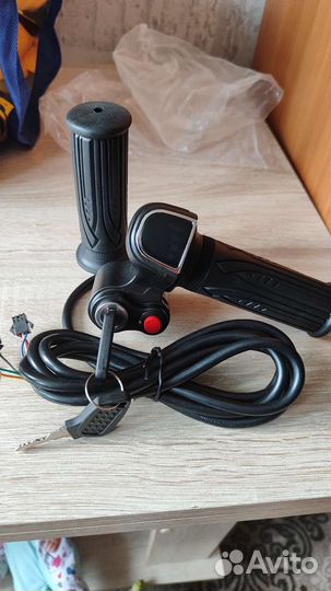 Ручка газа 60в. Для эл. самоката, веросипеда