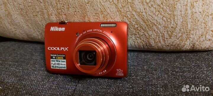 Компактный фотоаппарат nikon