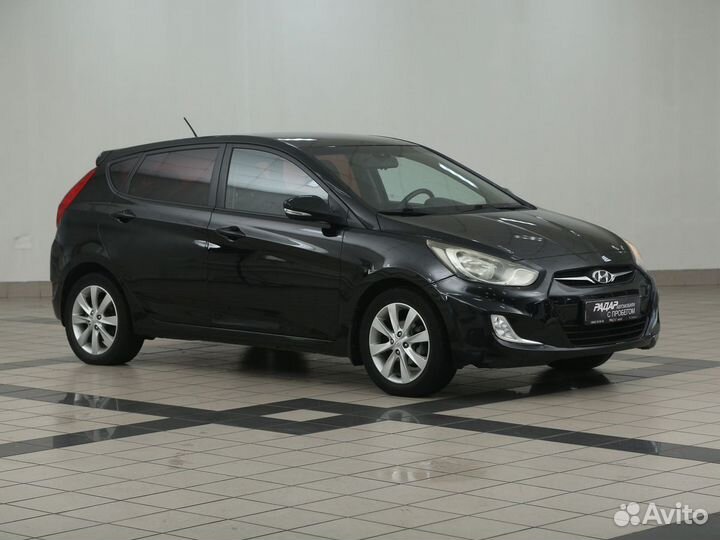 Hyundai Solaris 1.4 AT, 2011, 165 700 км