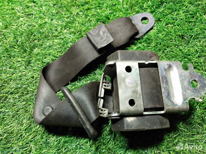 Ремень безопасности Renault Logan