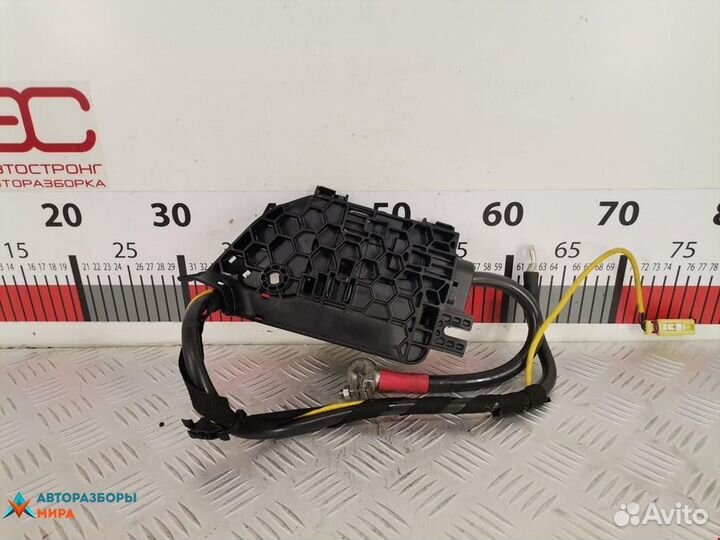 Клемма аккумулятора плюс Audi A6 4F/C6 2005