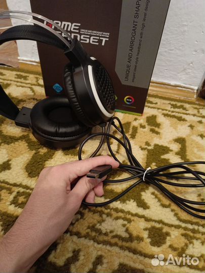 Игровые наушники