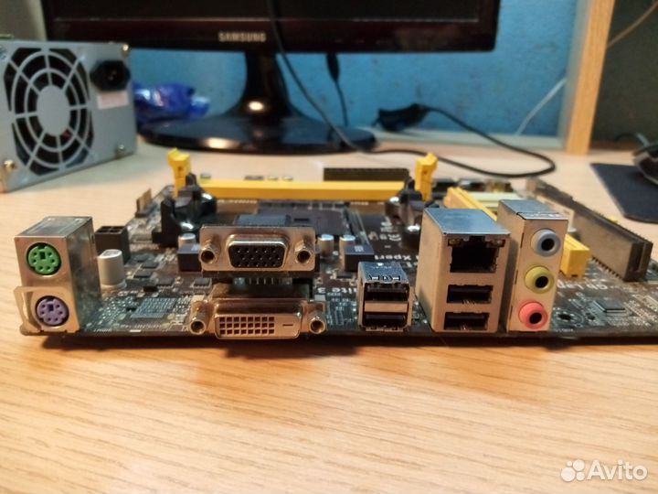 Материнская плата asus A58m-e