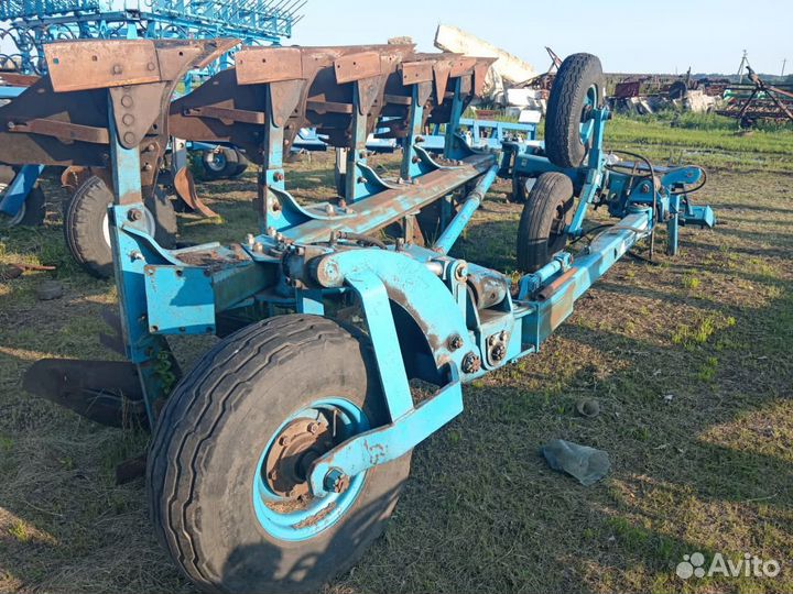 Плуг Грязинский культиваторный завод ППО-5, 2015