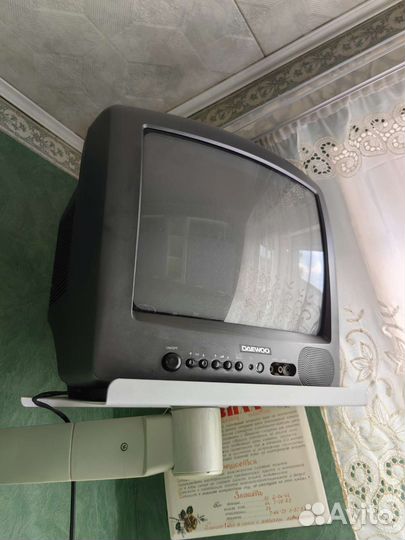 Телевизор
