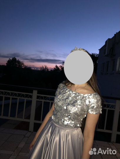 Вечернее платье