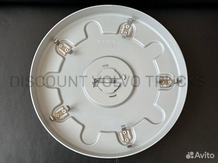 Колпак переднего колеса Volvo