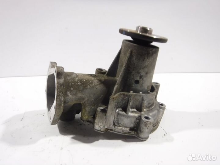 Насос водяной (помпа) Mitsubishi Pajero